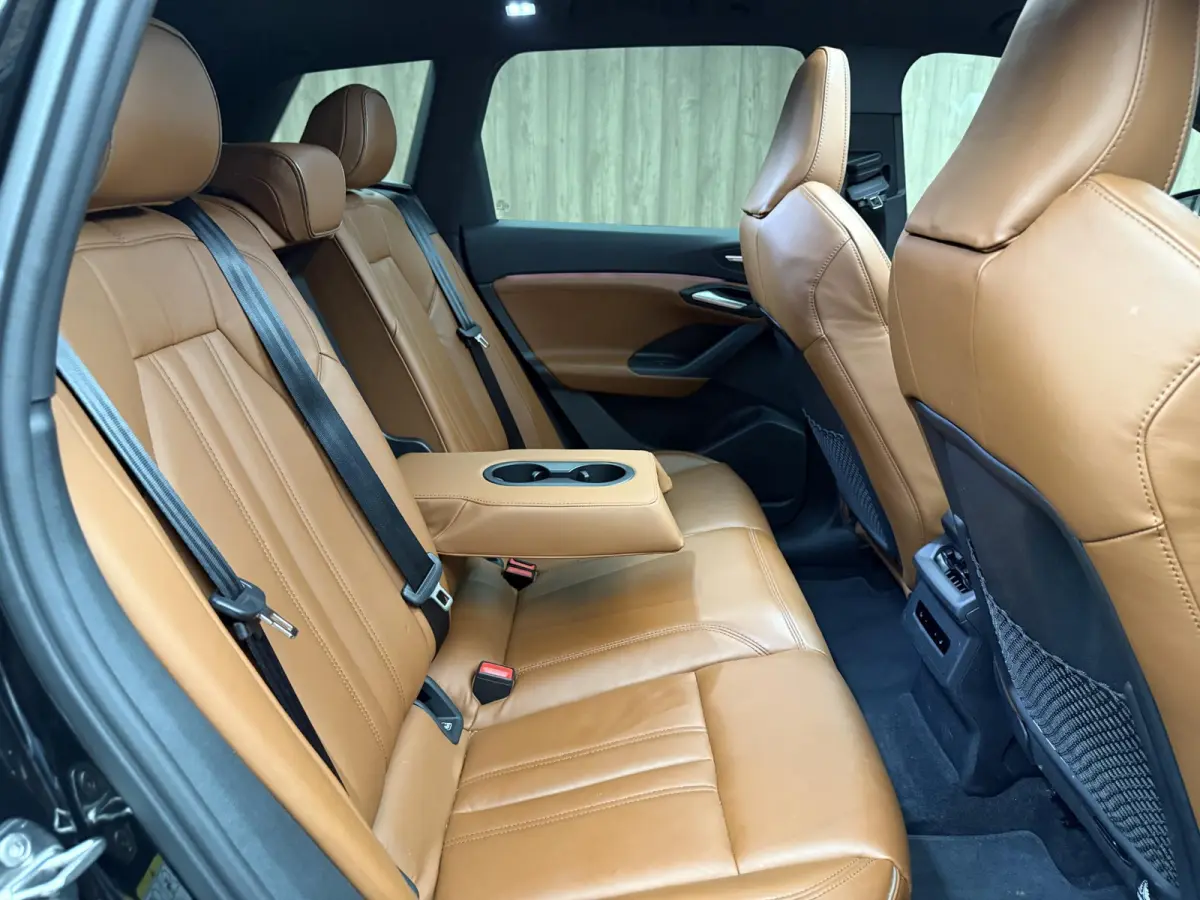 Launch edition 83 kWh