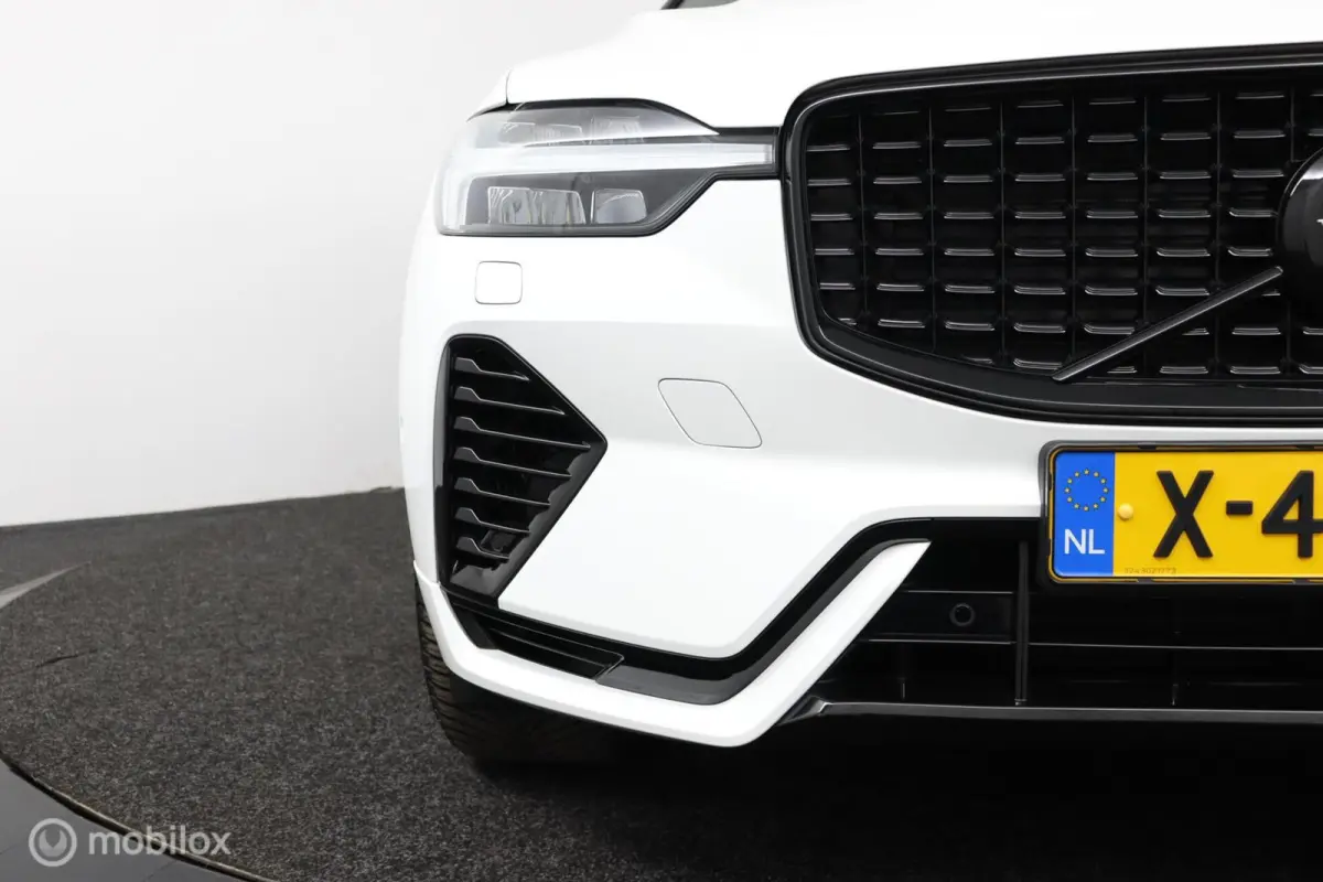 2.0 T6 Plug-in hybrid AWD Ultra Dark | Luchtvering | HUD | Adaptieve Cruise | BLISS | Harman Kardon | All Season Banden | Long Range SOH 95,18