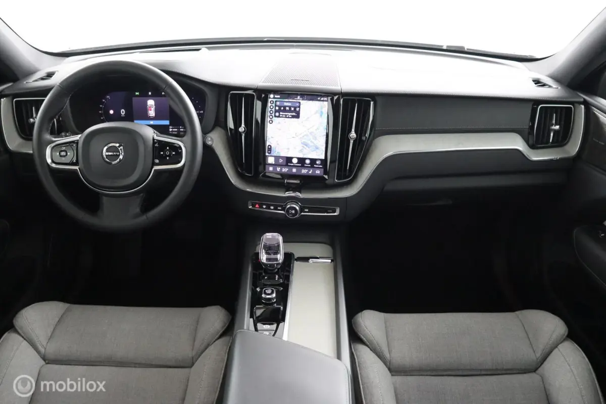 2.0 T6 Plug-in hybrid AWD Ultra Dark | Luchtvering | HUD | Adaptieve Cruise | BLISS | Harman Kardon | All Season Banden | Long Range SOH 95,18