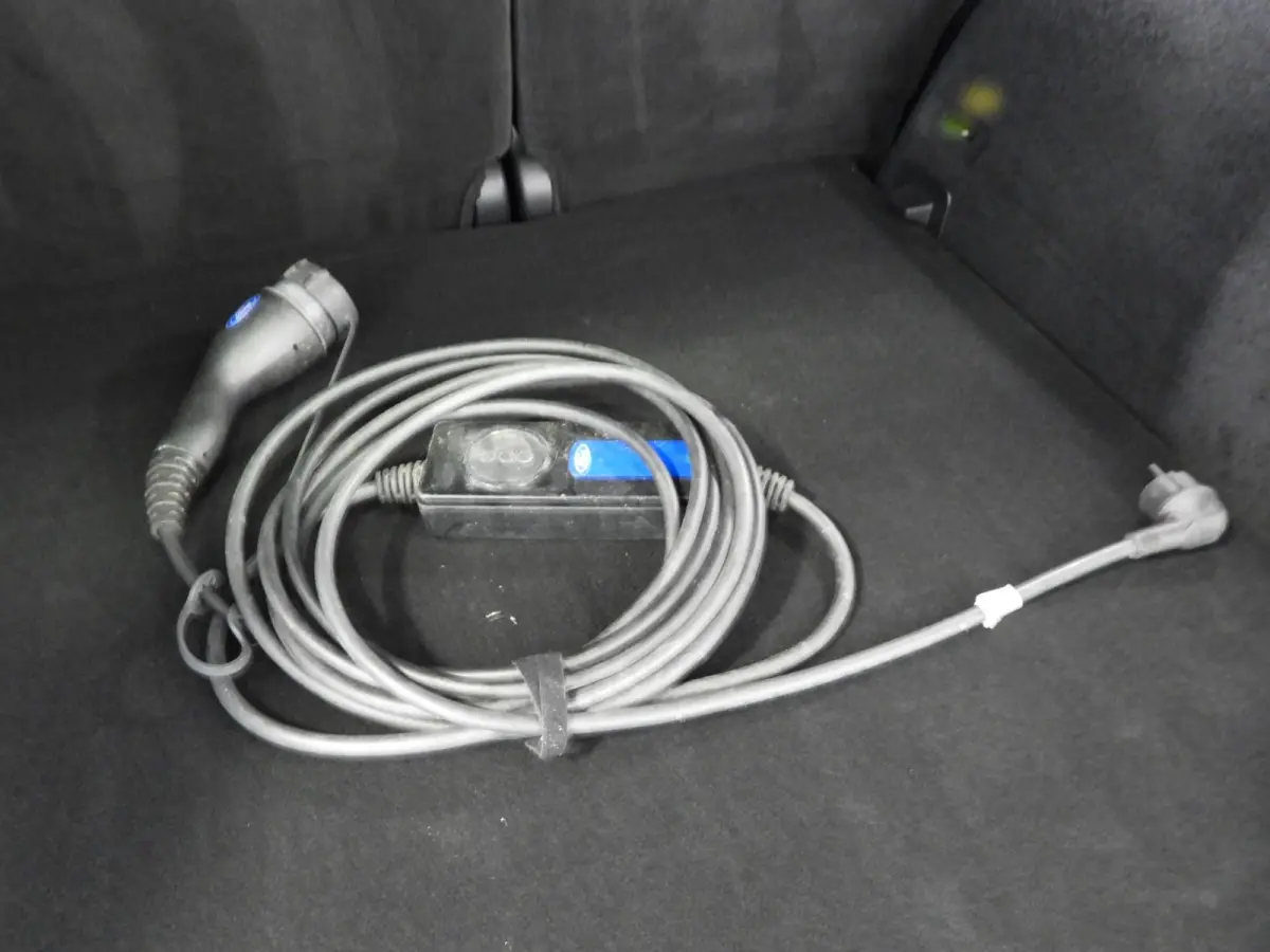 2.5 PHEV Plug-In Titanium X TREKH./SCHUIFDAK/LED/B&O/HEAD-UP/17"LMV!