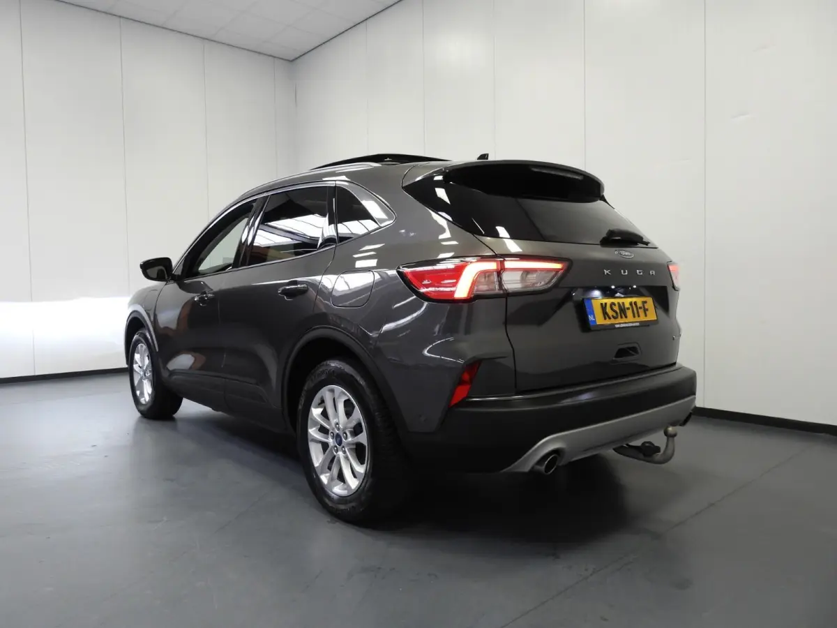2.5 PHEV Plug-In Titanium X TREKH./SCHUIFDAK/LED/B&O/HEAD-UP/17"LMV!