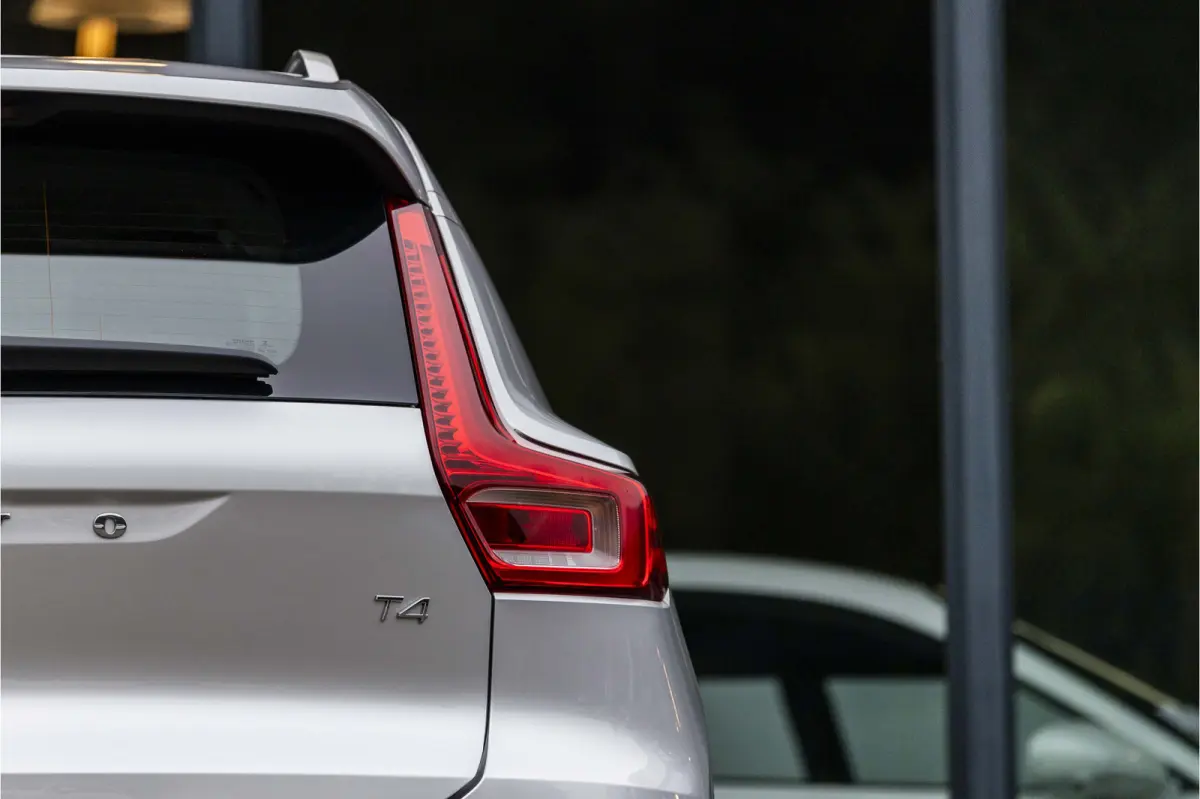 2.0 T4 Momentum
