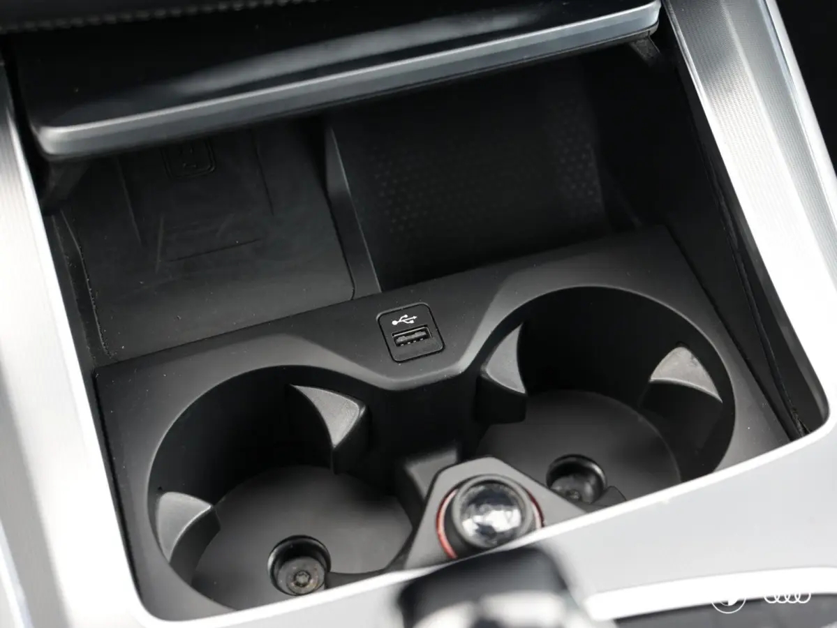 xDr45e M SPORT / PANODAK / MERINO / HARMANKARDON / ACC / 22"