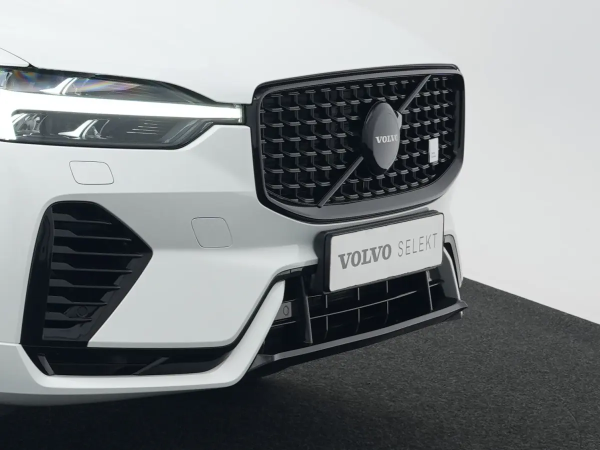 T8 Recharge AWD Polestar Engineered | Bowers & Wilkins | Head-Up | 22" | Panoramadak | Stoelverwarming V+A | Trekhaak | Adaptive Cruise