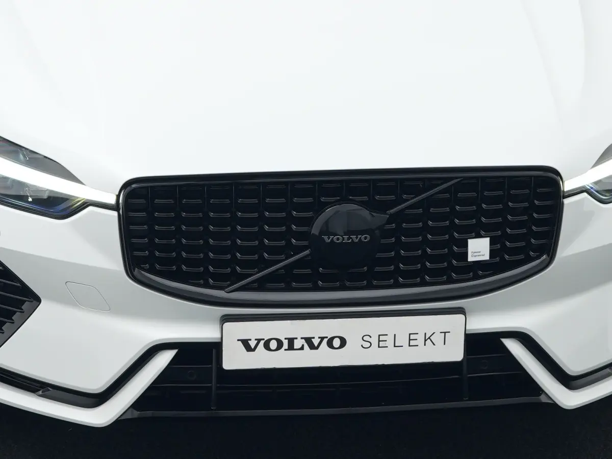 T8 Recharge AWD Polestar Engineered | Bowers & Wilkins | Head-Up | 22" | Panoramadak | Stoelverwarming V+A | Trekhaak | Adaptive Cruise