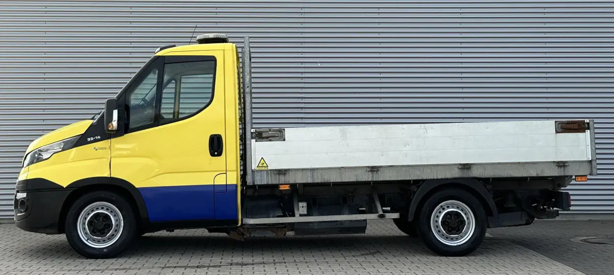 35S14N 3.0 345 kipper openlaadbak airco trekhaak