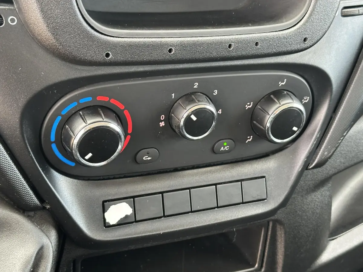 35S14N 3.0 345 kipper openlaadbak airco trekhaak