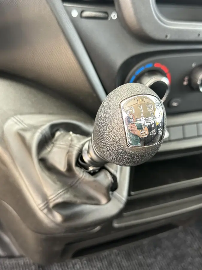 35S14N 3.0 345 kipper openlaadbak airco trekhaak