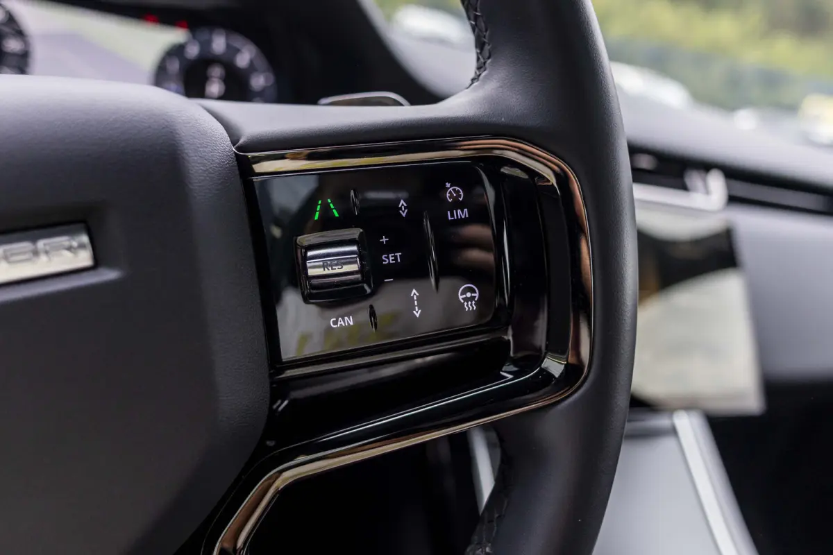 1.5 P270e PHEV AWD Dynamic HSE | Elektrisch glazen panorama-dak |