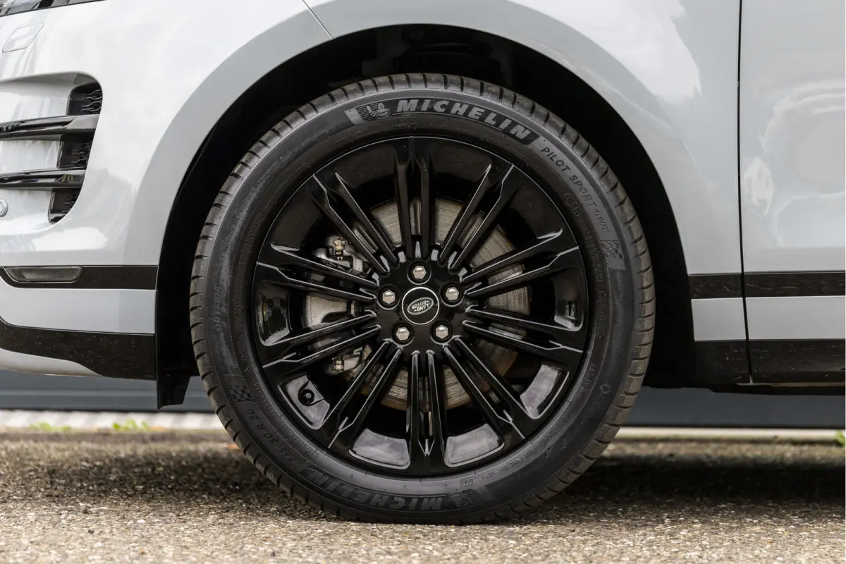 1.5 P270e PHEV AWD Dynamic HSE | Elektrisch glazen panorama-dak |