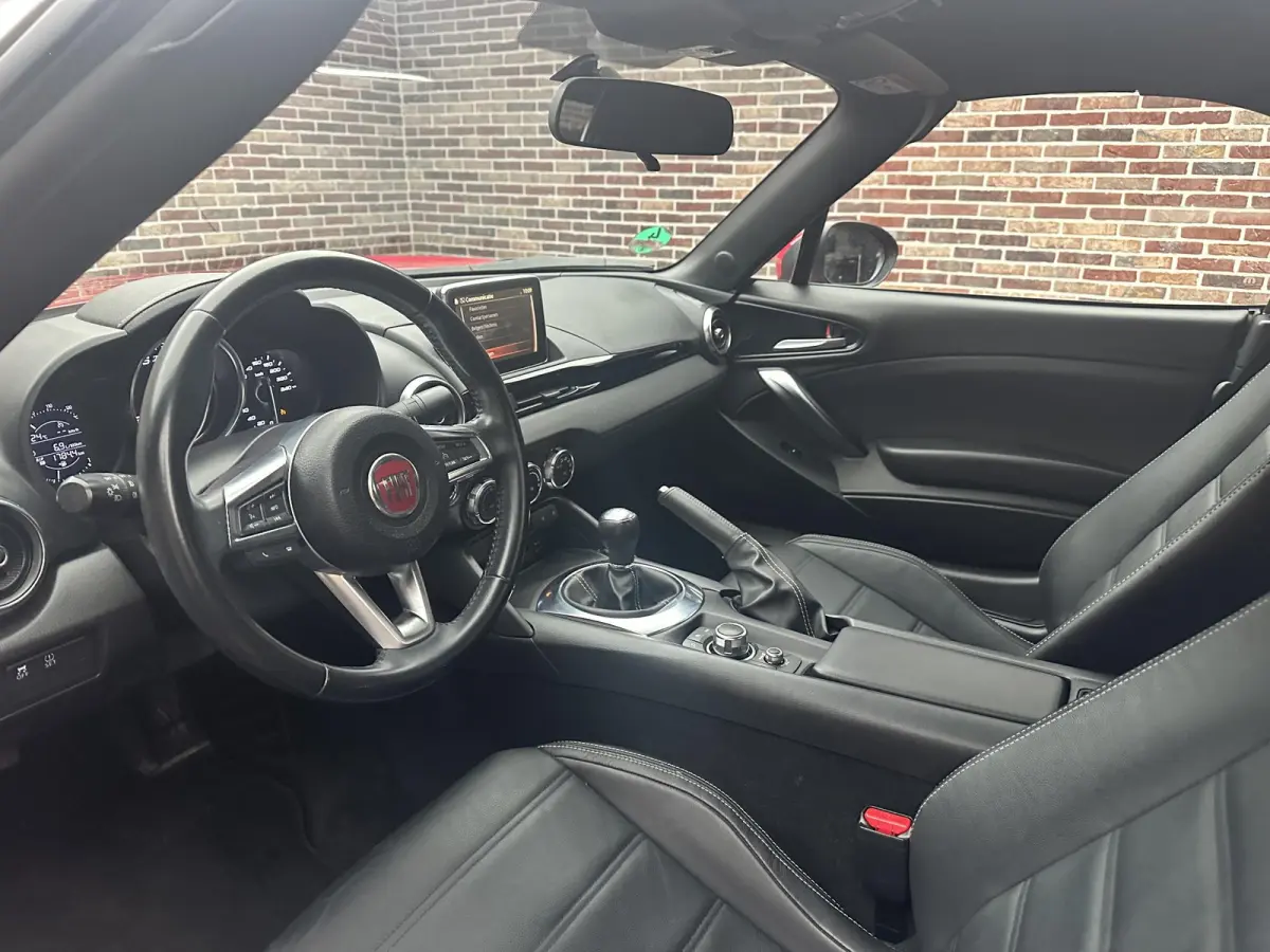 1.4 MultiAir Turbo Lusso Cabrio| Camera