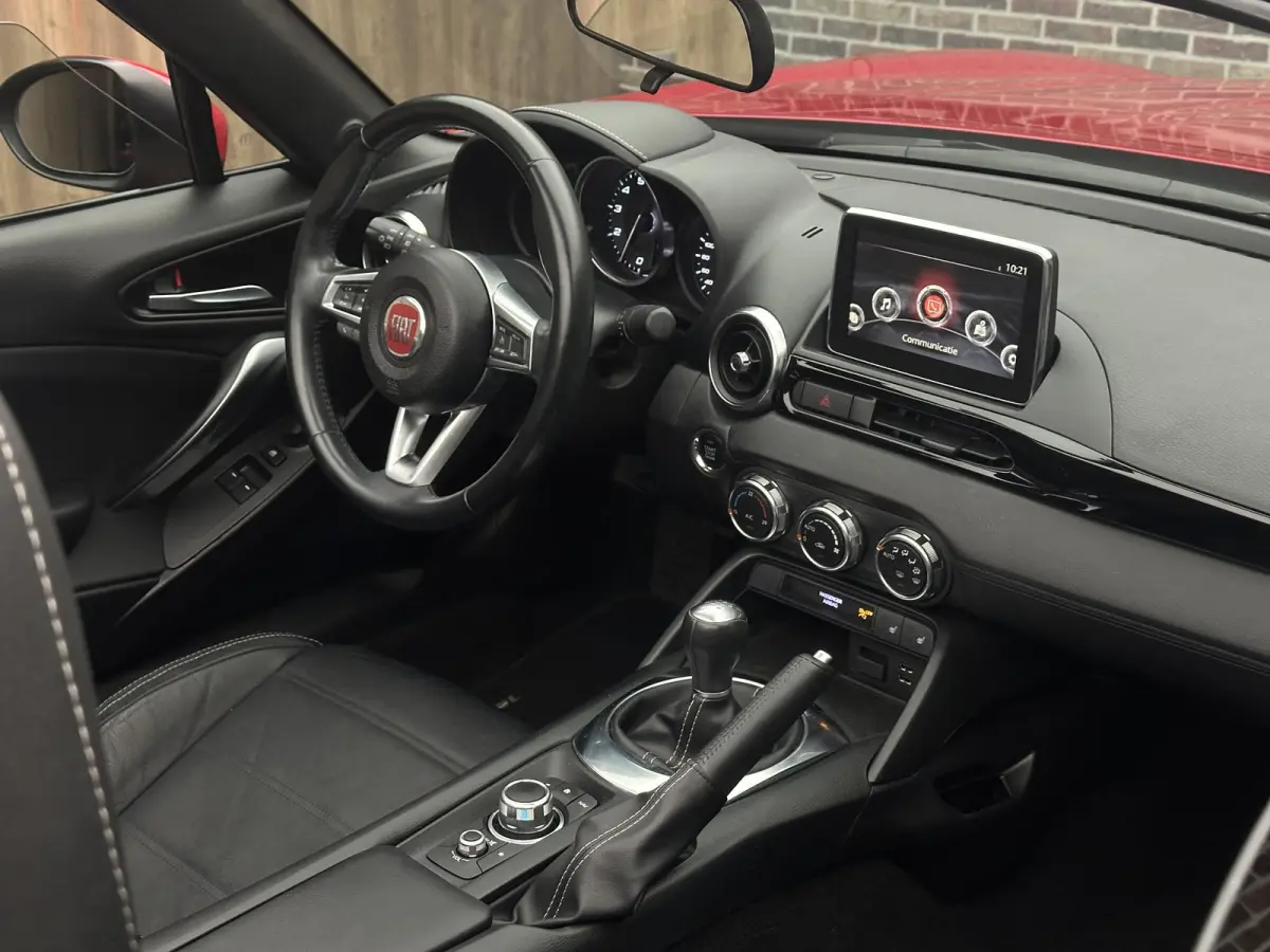 1.4 MultiAir Turbo Lusso Cabrio| Camera