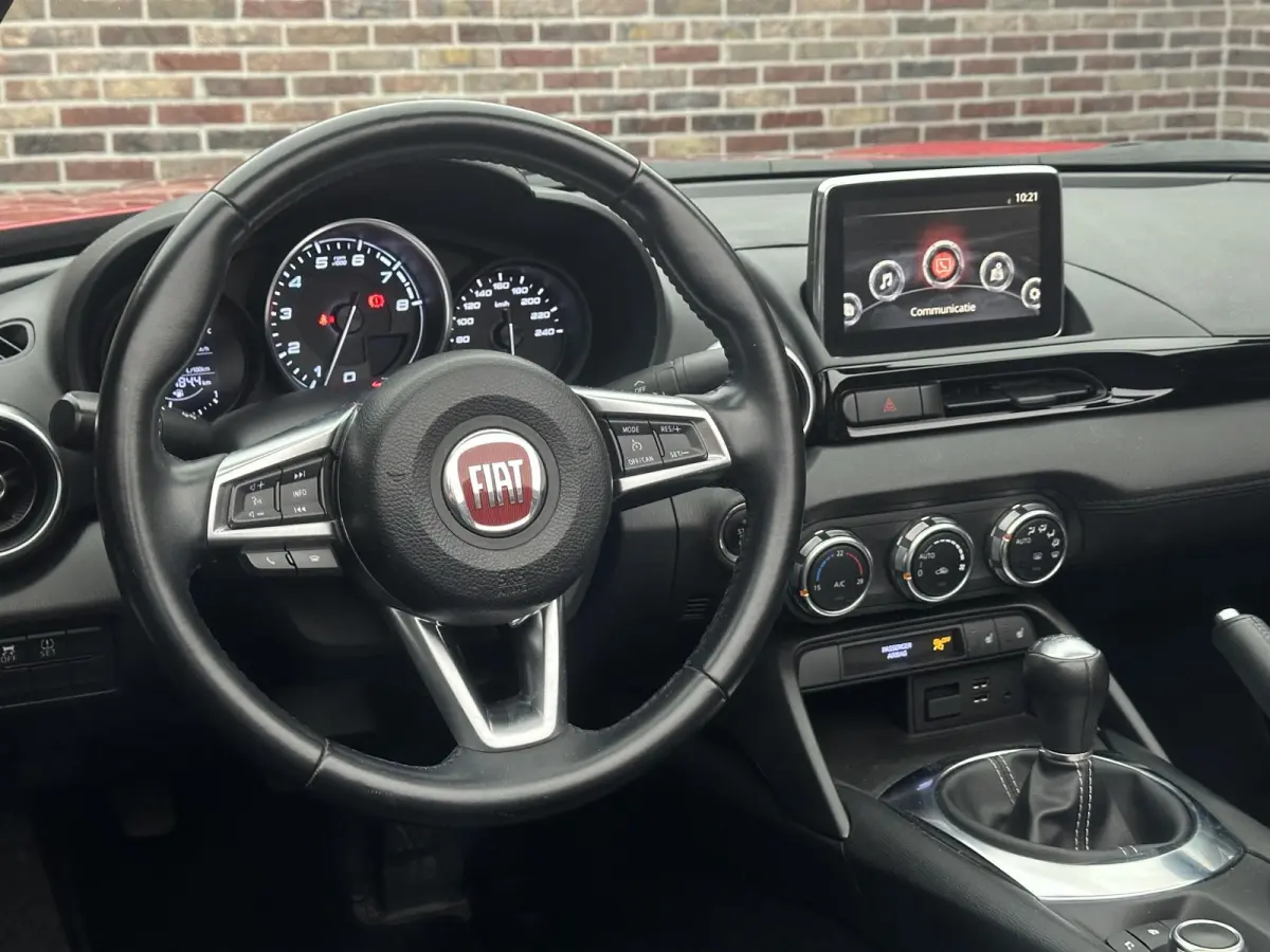 1.4 MultiAir Turbo Lusso Cabrio| Camera