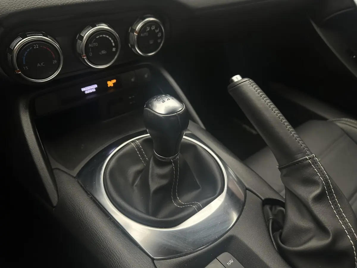 1.4 MultiAir Turbo Lusso Cabrio| Camera