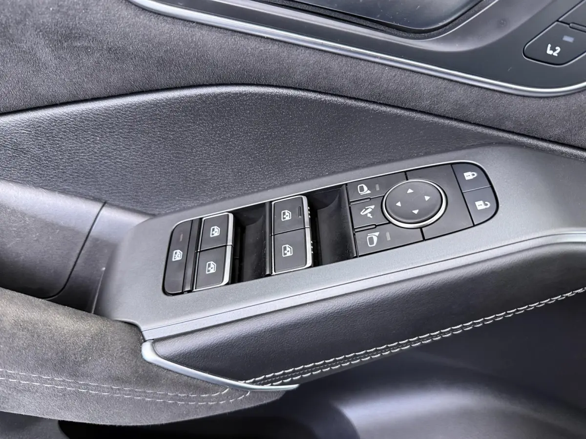 1.5 e-Power Tekna Plus | Panoramadak | Lederen Bekl. | BOSE Audio | Head-Up |