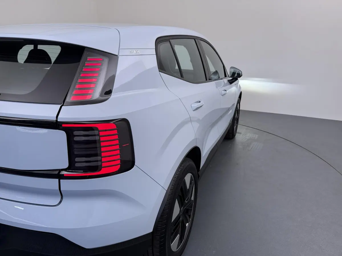 Single Motor Core 51 kWh | SOH 98,8% | 337 km WLTP | Adaptieve Cruise | CarPlay |