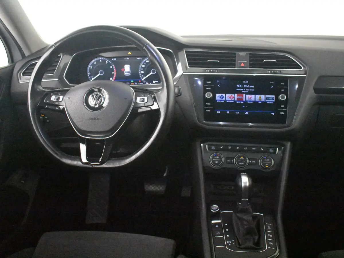 1.4 TSI Highline l Pano Dak l Trekhaak Elektr. l 18" l Elektr. Klep l Climate Control l Luxe Bekleding l Camera l