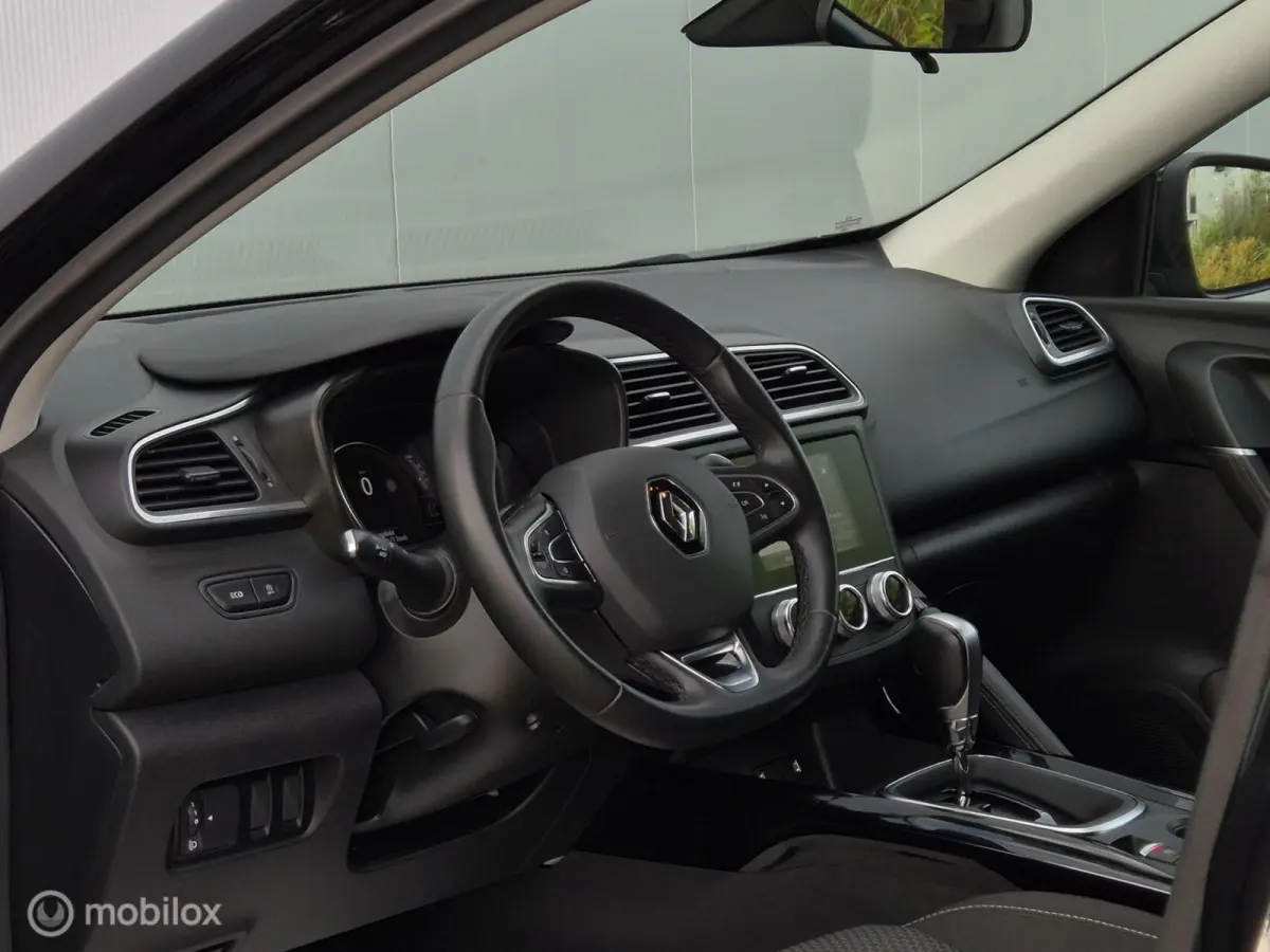1.3 TCE ZEN AUTOMAAT/TREKHAAK/KEYLESS/LED/CARPLAY