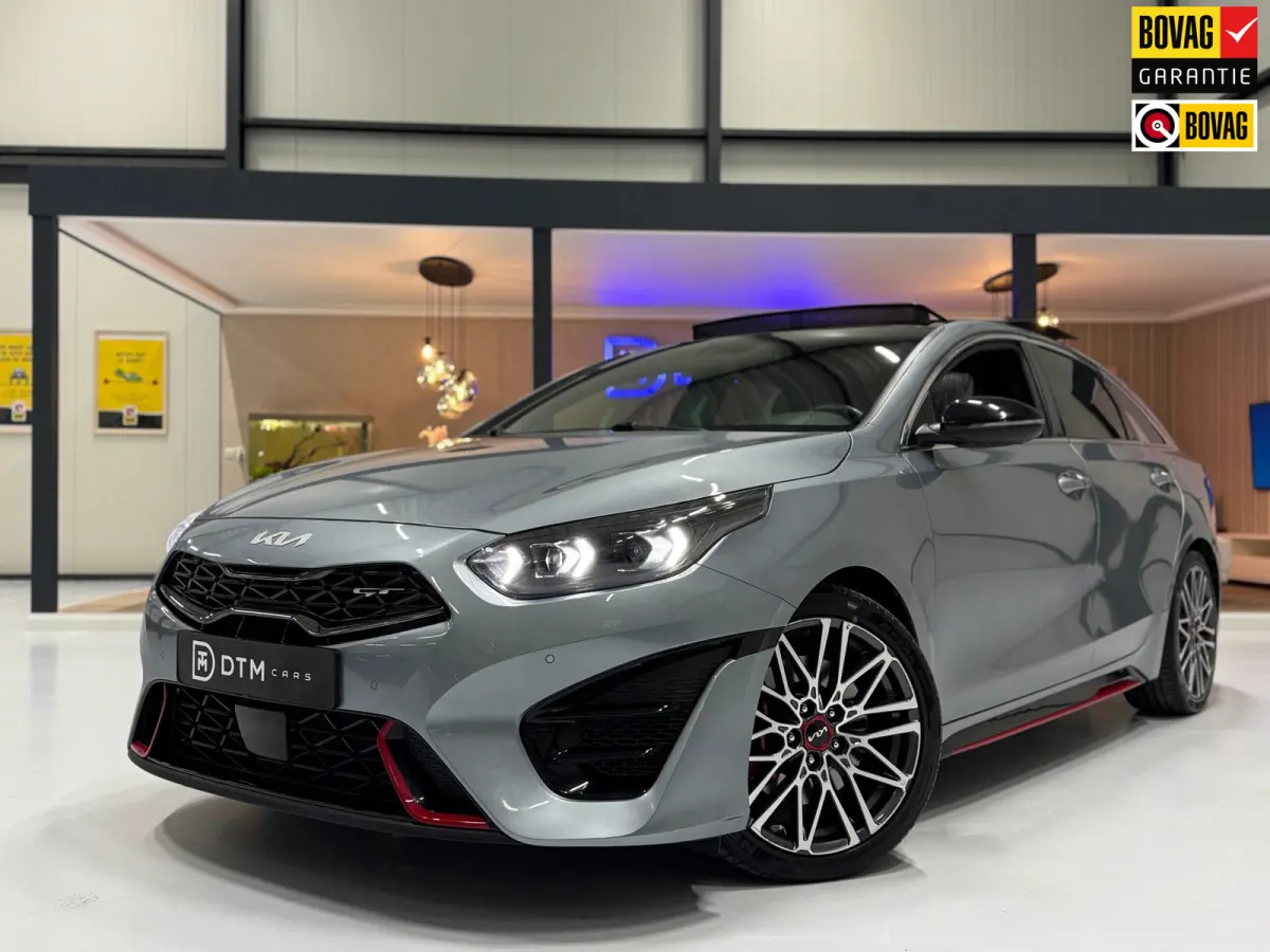 1.6 T-GDI GT 204 PK Aut. | Pano | Sportuitlaat | Virtual Cockpit | ACC | CarPlay | Camera | Alcantara/Leder