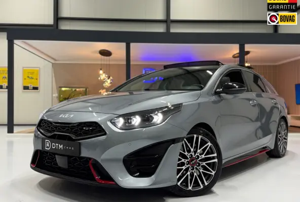 1.6 T-GDI GT 204 PK Aut. | Pano | Sportuitlaat | Virtual Cockpit | ACC | CarPlay | Camera | Alcantara/Leder