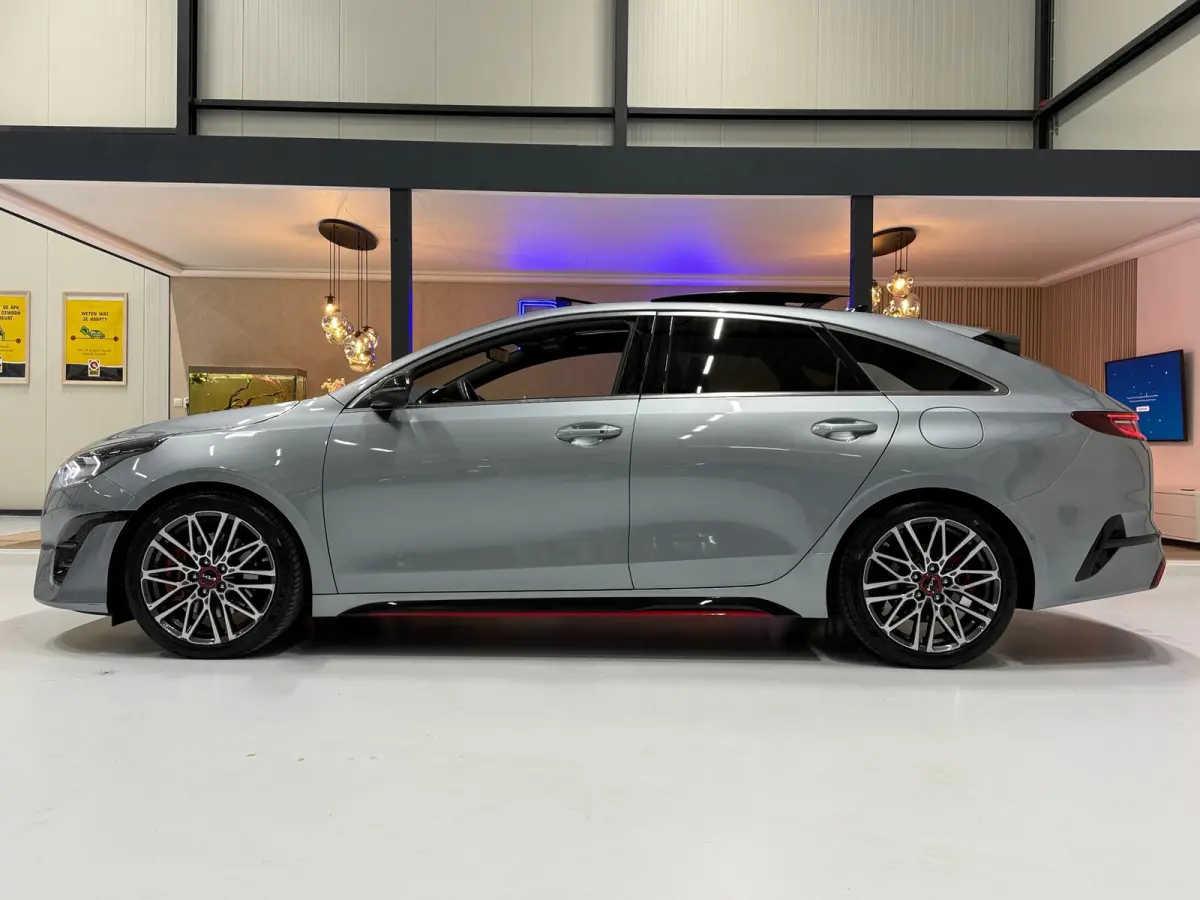 1.6 T-GDI GT 204 PK Aut. | Pano | Sportuitlaat | Virtual Cockpit | ACC | CarPlay | Camera | Alcantara/Leder