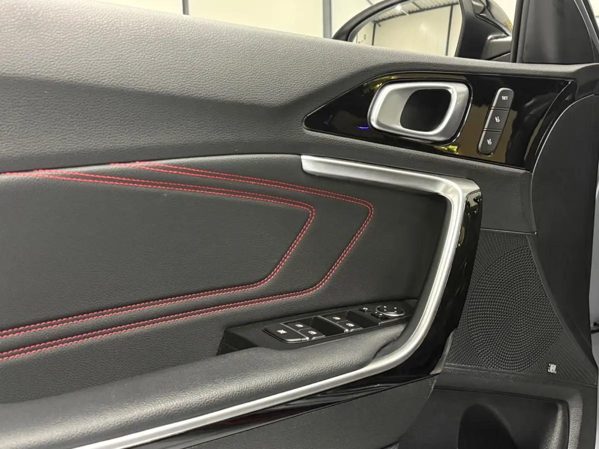 1.6 T-GDI GT 204 PK Aut. | Pano | Sportuitlaat | Virtual Cockpit | ACC | CarPlay | Camera | Alcantara/Leder