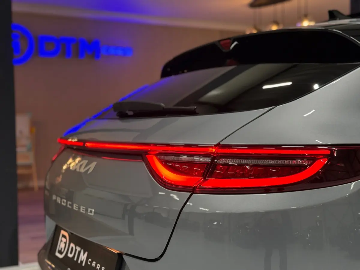 1.6 T-GDI GT 204 PK Aut. | Pano | Sportuitlaat | Virtual Cockpit | ACC | CarPlay | Camera | Alcantara/Leder