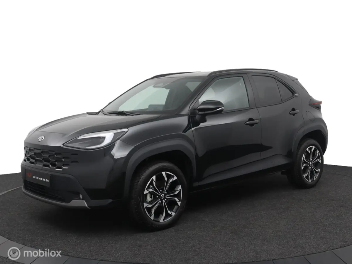 1.5 Hybrid 130 Dynamic | Adaptieve Cruise | Camera | Stoel- en Stuurverwarming