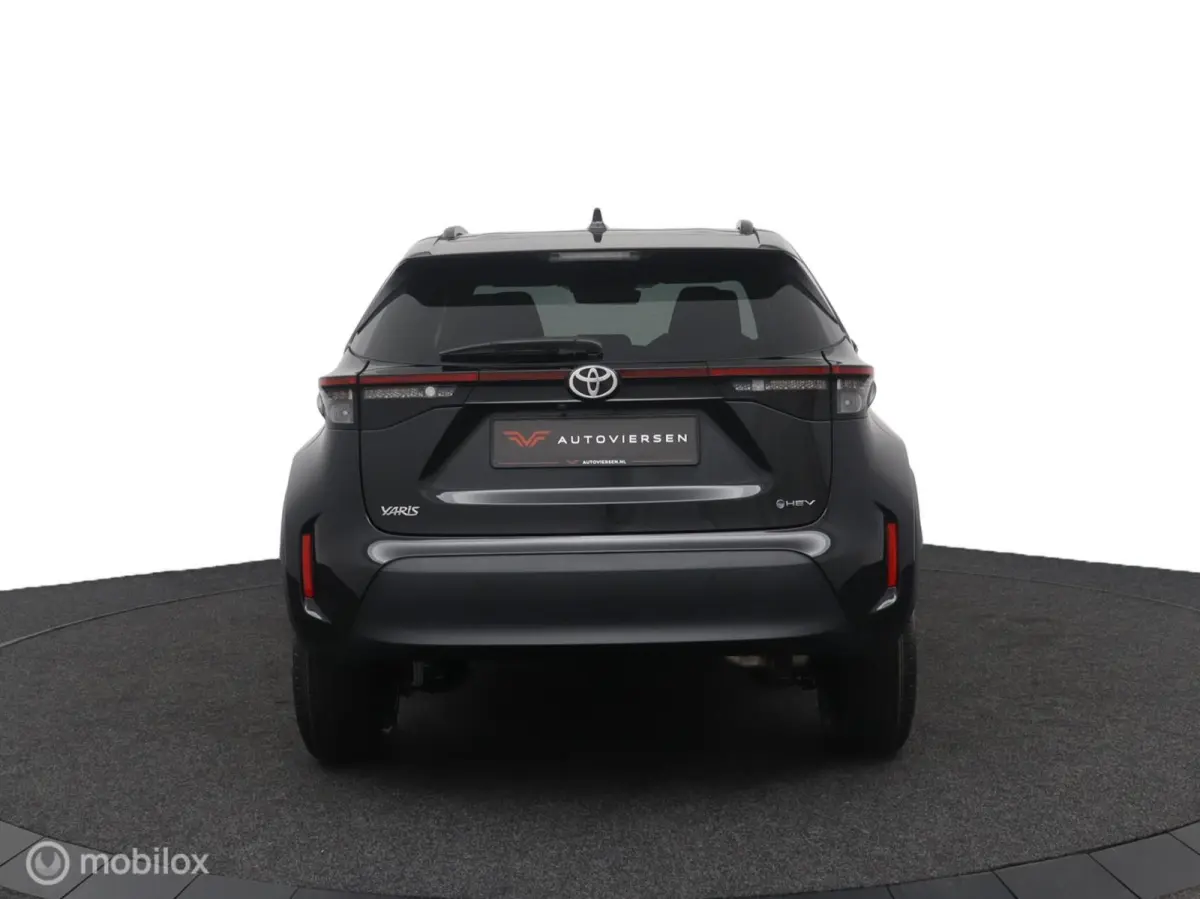 1.5 Hybrid 130 Dynamic | Adaptieve Cruise | Camera | Stoel- en Stuurverwarming