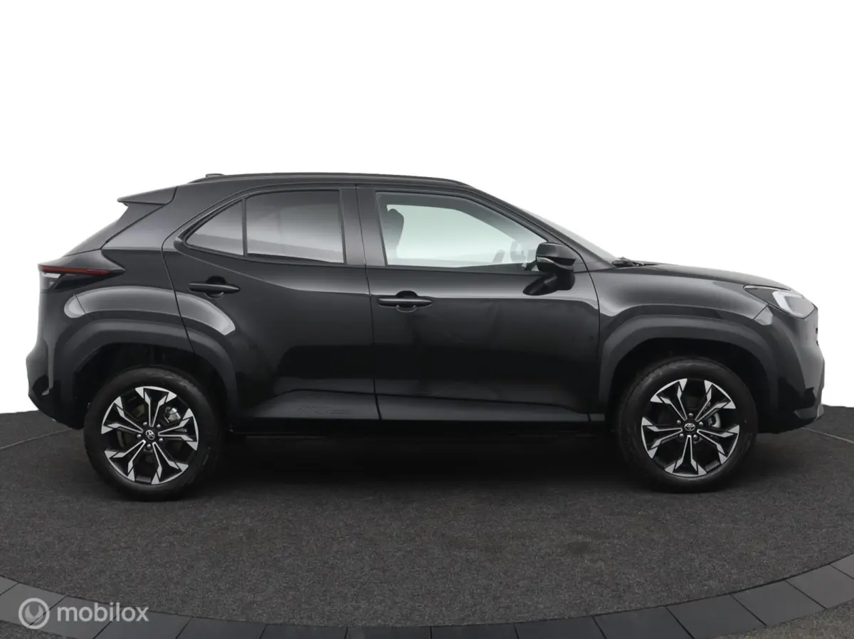 1.5 Hybrid 130 Dynamic | Adaptieve Cruise | Camera | Stoel- en Stuurverwarming