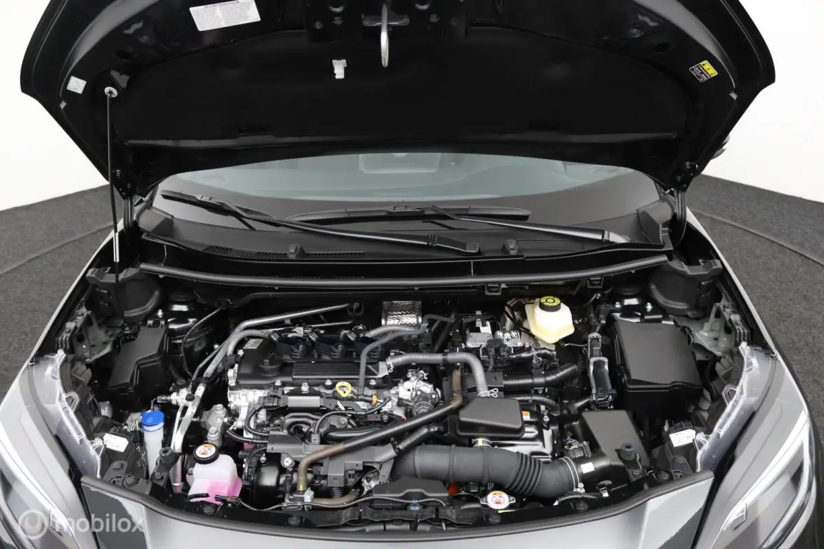 1.5 Hybrid 130 Dynamic | Adaptieve Cruise | Camera | Stoel- en Stuurverwarming