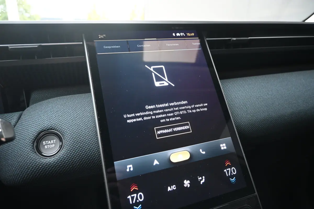 1.6 Plug-In Hybrid 195 Business Demo Deal! Tot 8 Jaar Garantie! | Adaptief Cruise control | 360 Camera | Navi by App | HUD | Elektr. Achterklep | 7,4kW Lader | DAB ontvanger | Draadloze tele