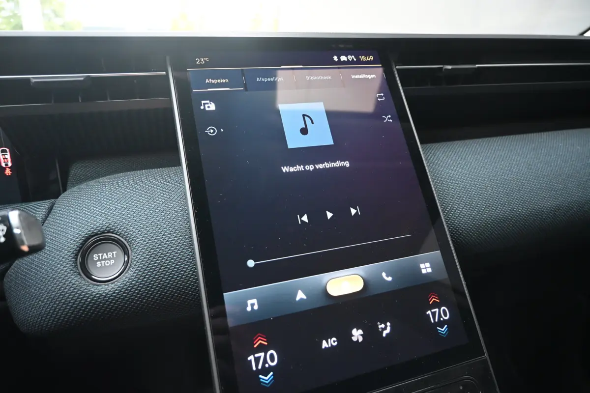 1.6 Plug-In Hybrid 195 Business Demo Deal! Tot 8 Jaar Garantie! | Adaptief Cruise control | 360 Camera | Navi by App | HUD | Elektr. Achterklep | 7,4kW Lader | DAB ontvanger | Draadloze tele