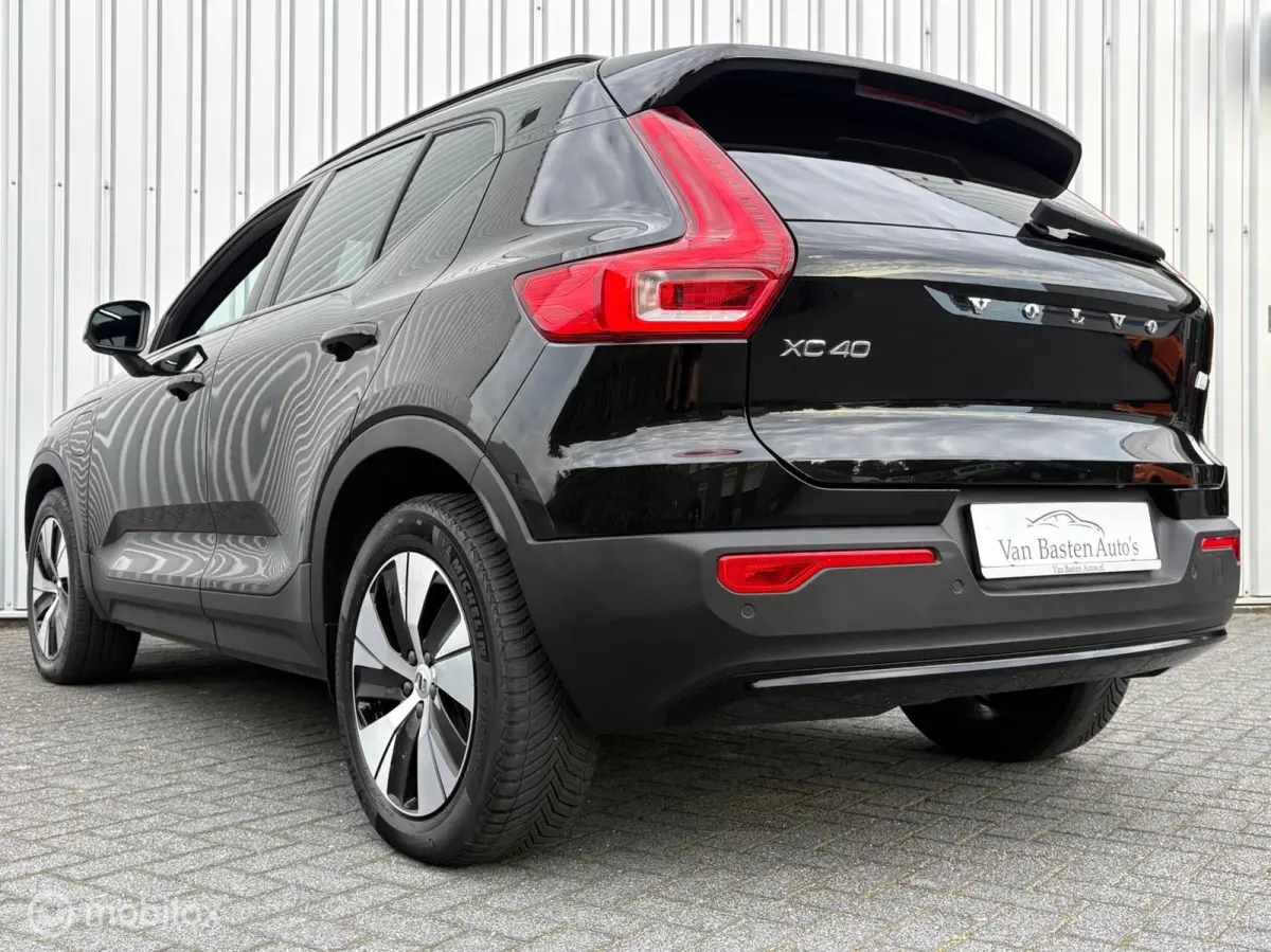 1.5 T4 Plug-in hybrid Plus Dark | Pano | Camera | BTW | 2023 | Harman / Kardon | Phev | Volledig dealer onderhouden | Facelift model