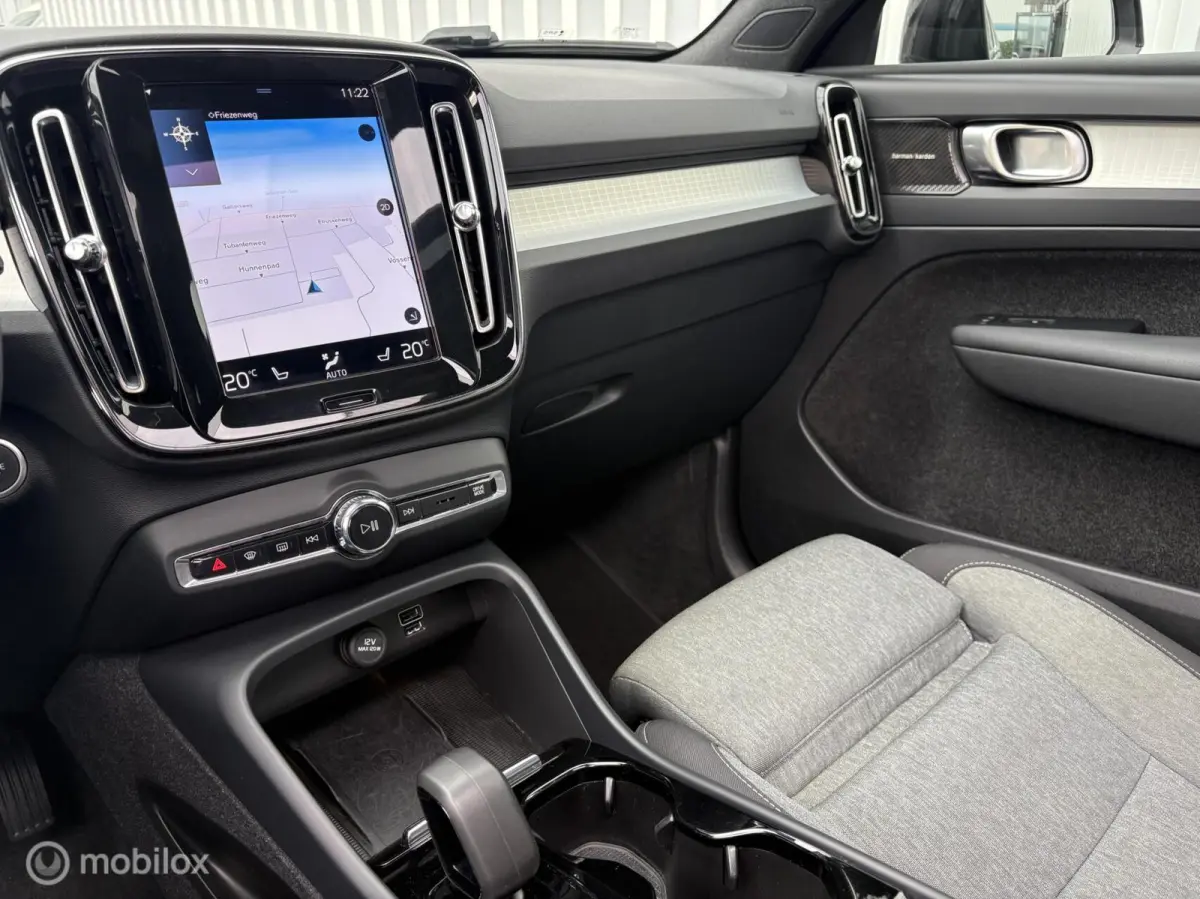 1.5 T4 Plug-in hybrid Plus Dark | Pano | Camera | BTW | 2023 | Harman / Kardon | Phev | Volledig dealer onderhouden | Facelift model