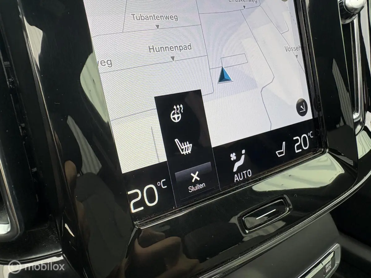 1.5 T4 Plug-in hybrid Plus Dark | Pano | Camera | BTW | 2023 | Harman / Kardon | Phev | Volledig dealer onderhouden | Facelift model