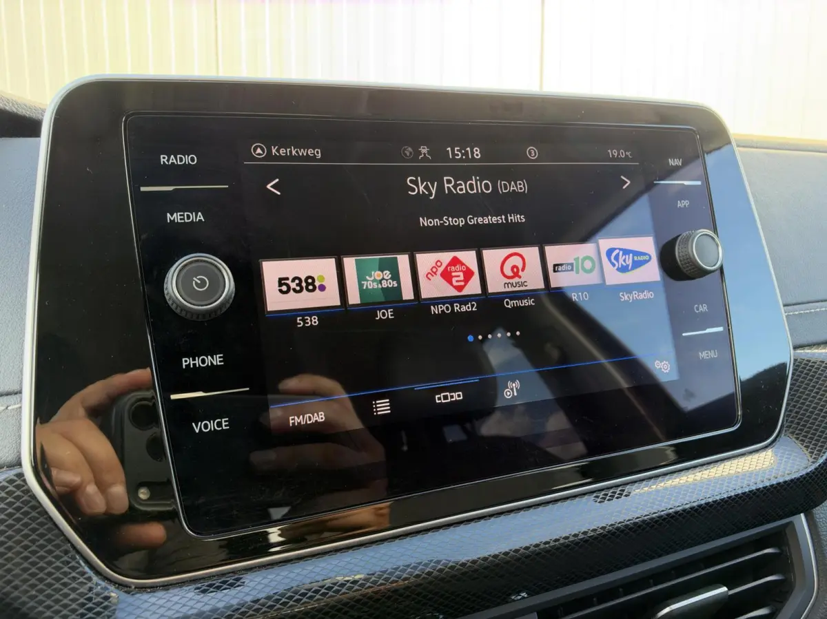 1.0 TSI Style|Navi|IQ Light|Carplay