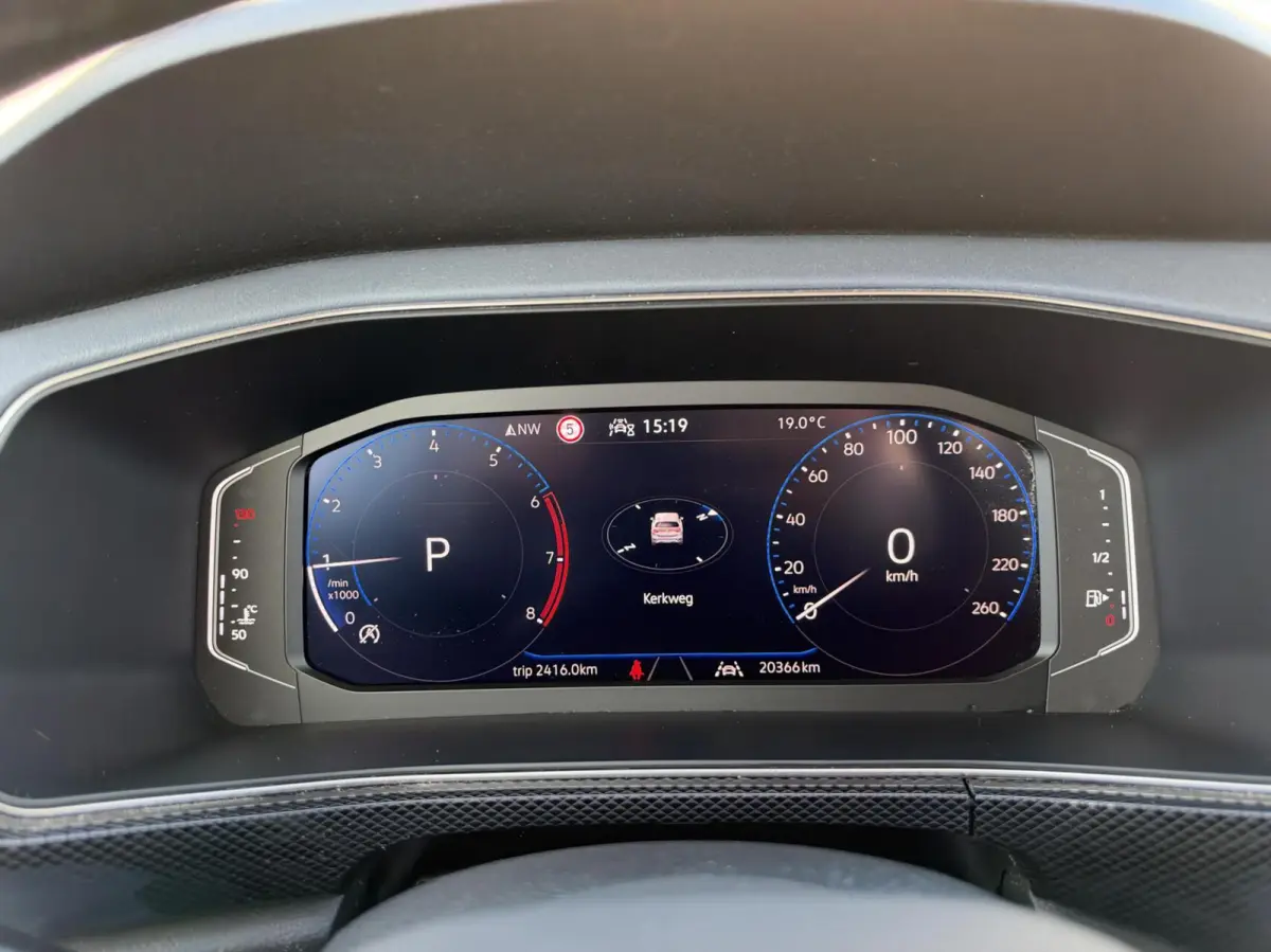 1.0 TSI Style|Navi|IQ Light|Carplay