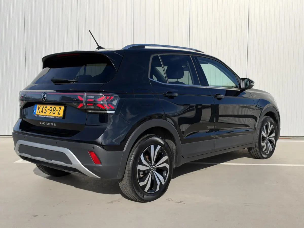 1.0 TSI Style|Navi|IQ Light|Carplay