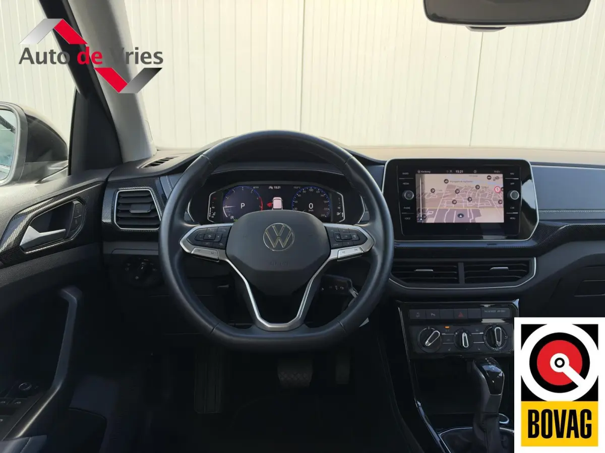1.0 TSI Style|Navi|IQ Light|Carplay