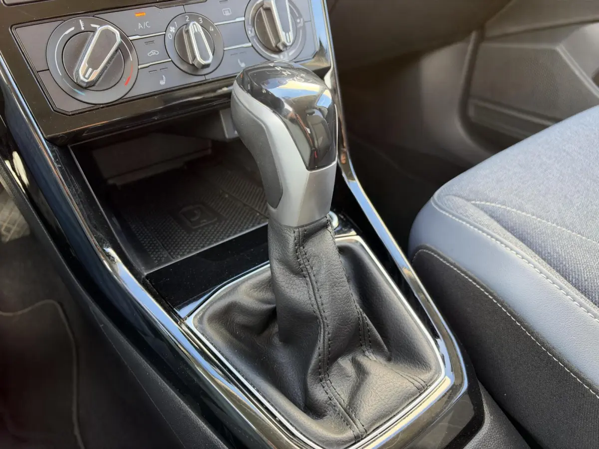1.0 TSI Style|Navi|IQ Light|Carplay