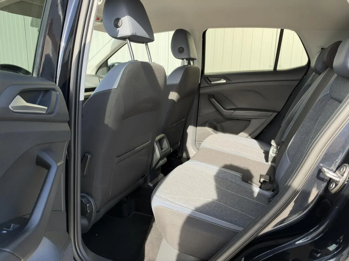 1.0 TSI Style|Navi|IQ Light|Carplay