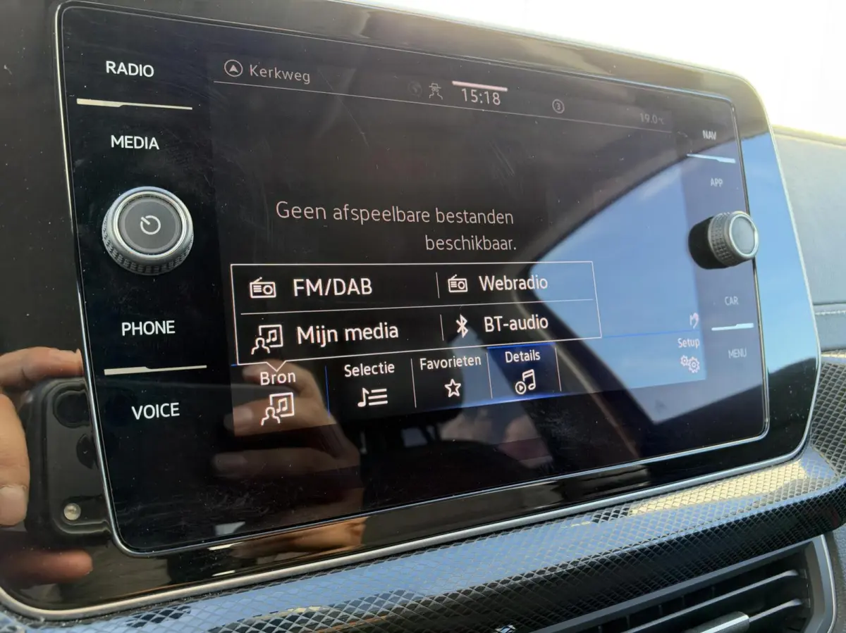 1.0 TSI Style|Navi|IQ Light|Carplay