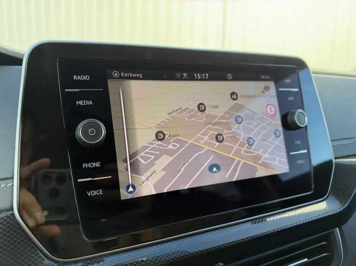 1.0 TSI Style|Navi|IQ Light|Carplay