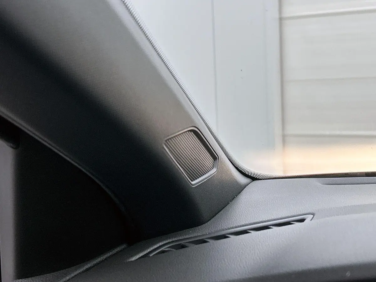 1.0 TSI Highline | Stoelverwarming | R-Line | Airco | Carplay | Parkeersensoren | Cruise control |