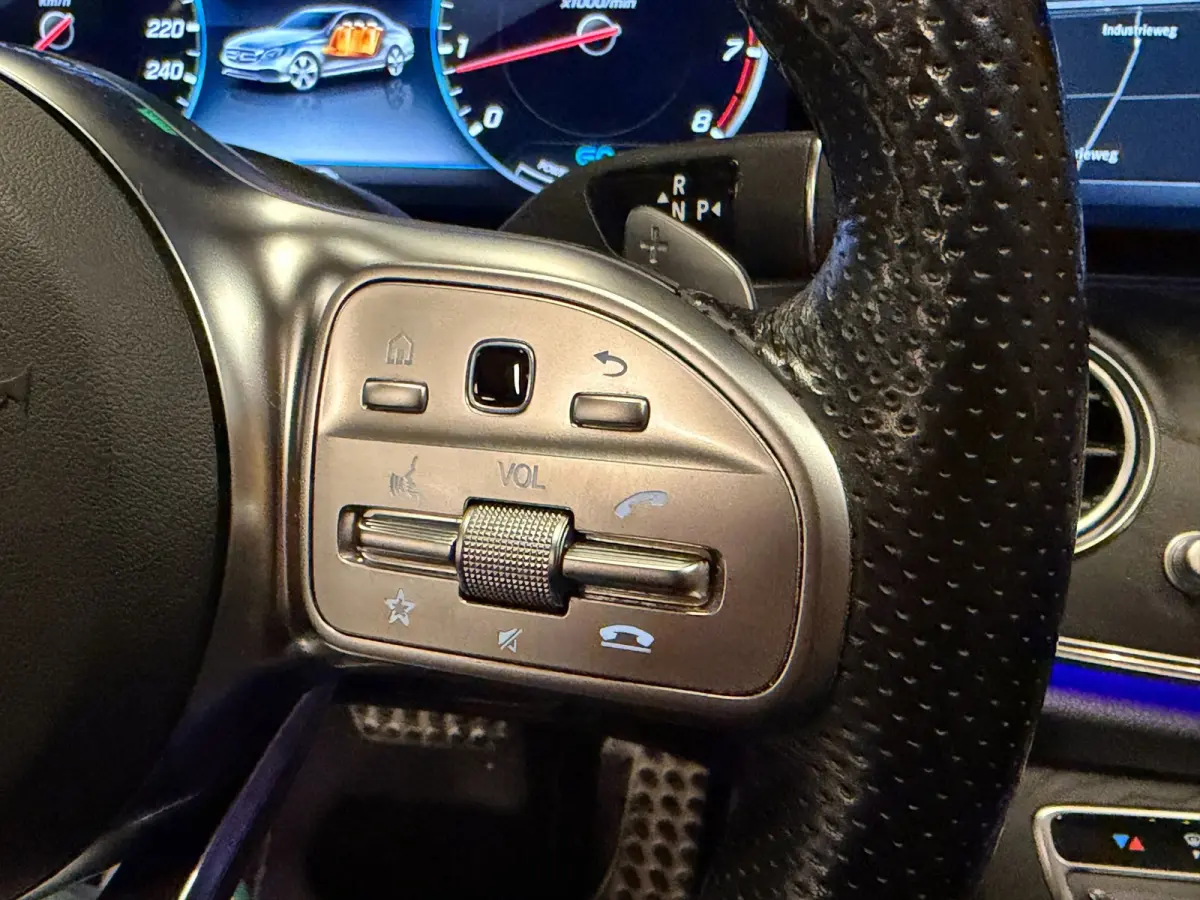 200 AMG Sport Panoramadak Full Options