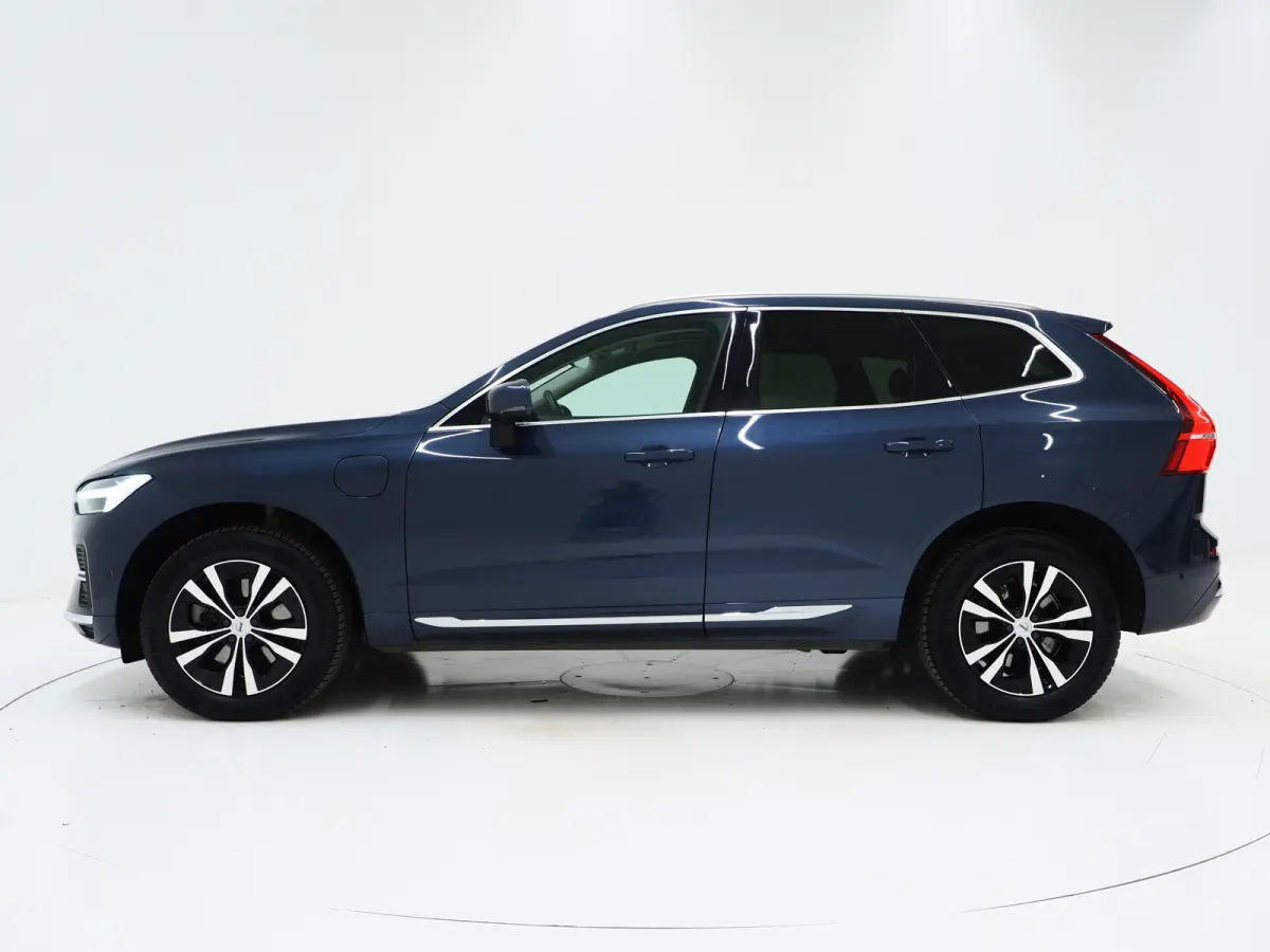 2.0 T6 Plug-in hybrid AWD Long Range | Panoramadak | Pilot Assist | 360 | Stoel/stuurverwarming | Keyless | Carplay