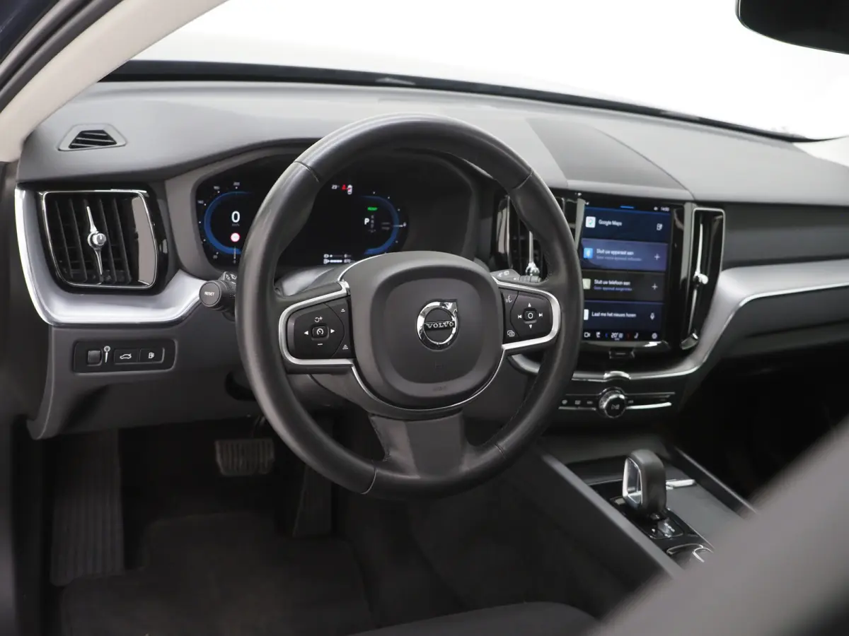 2.0 T6 Plug-in hybrid AWD Long Range | Panoramadak | Pilot Assist | 360 | Stoel/stuurverwarming | Keyless | Carplay