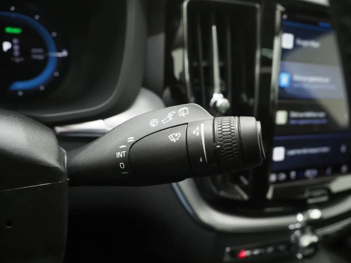 2.0 T6 Plug-in hybrid AWD Long Range | Panoramadak | Pilot Assist | 360 | Stoel/stuurverwarming | Keyless | Carplay