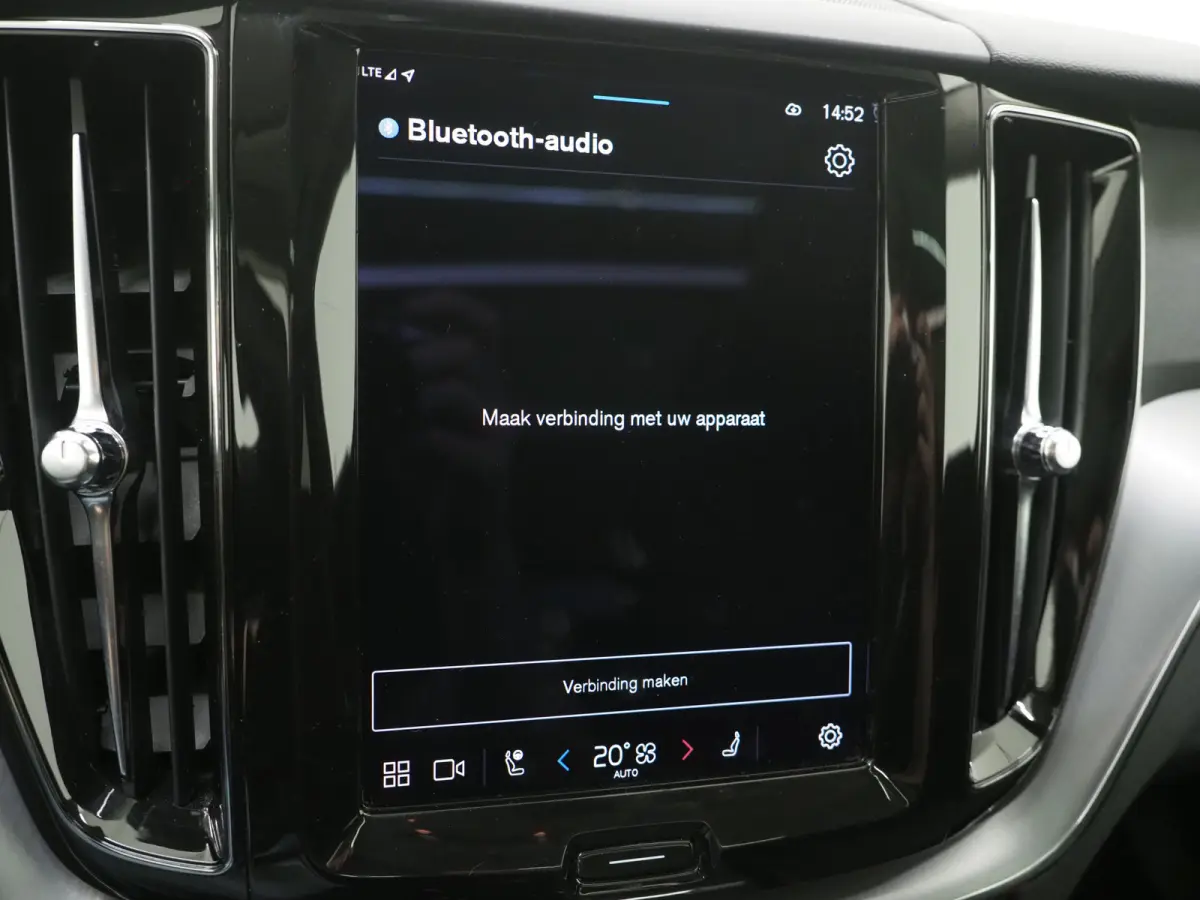 2.0 T6 Plug-in hybrid AWD Long Range | Panoramadak | Pilot Assist | 360 | Stoel/stuurverwarming | Keyless | Carplay